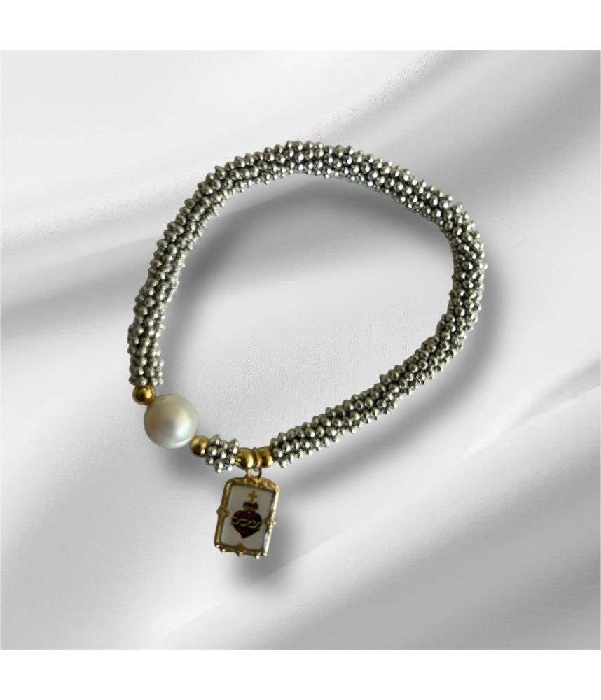 Pulsera Gris Claro Perla con Sagrado Corazón